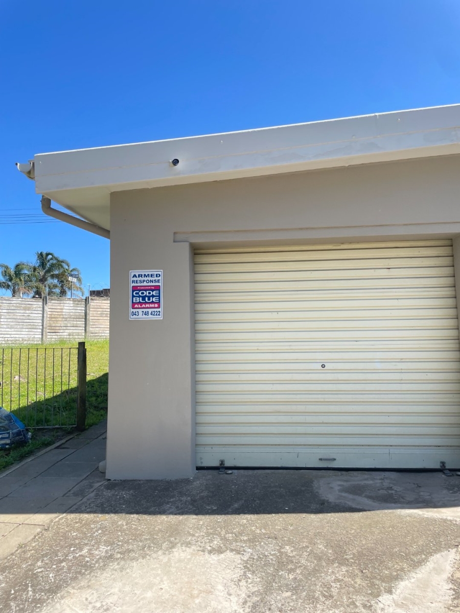 4 Bedroom Property for Sale in Beacon Bay Eastern Cape